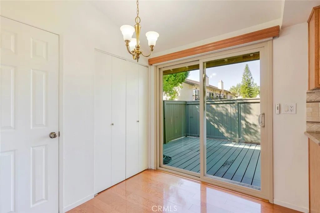 2401 E Greenview Drive, Glendora, California 91741 home-pic-14